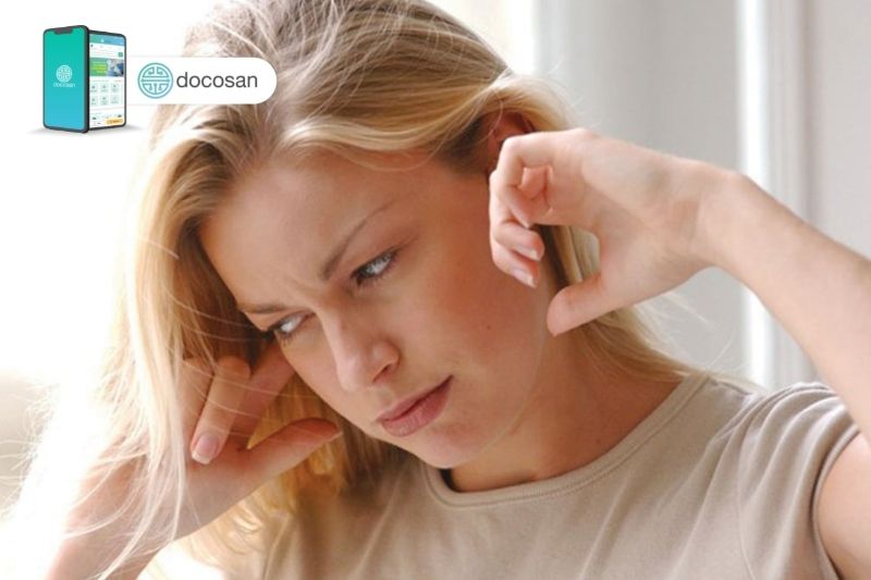 Ù tai trái: Nguyên nhân, điều trị và cách phòng ngừa