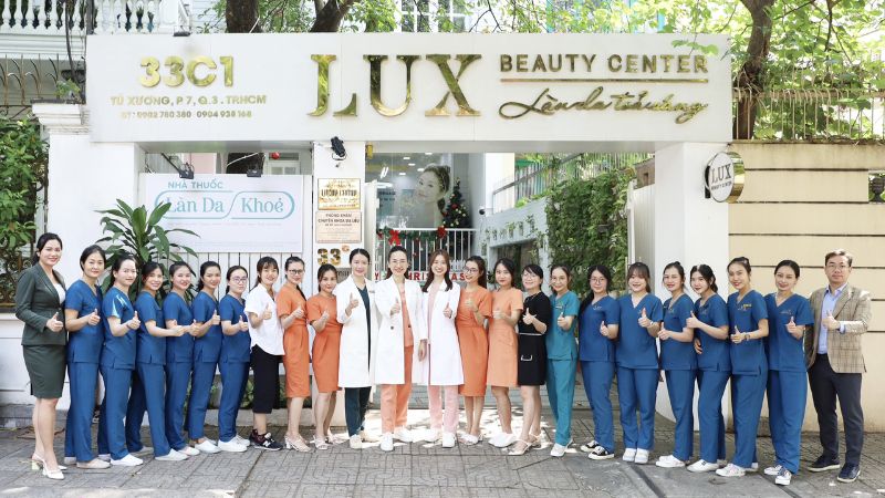 Tọa lạc tại quận 3, TPHCM, phòng khám Lux Beauty Center là nơi được nhiều bệnh nhân lựa chọn để điều trị bệnh da liễu