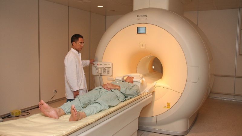 Chụp cộng hưởng từ (MRI) là một trong những phương pháp chẩn đoán bệnh thần kinh ngoại biên