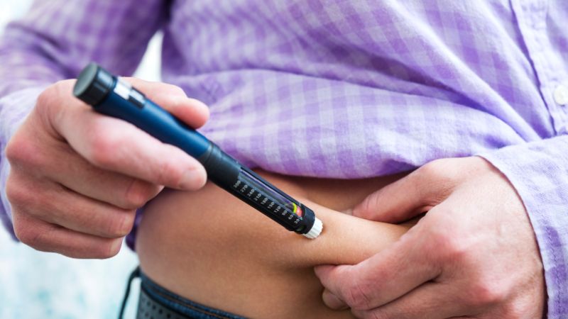 Insulin giúp điều chỉnh lượng đường trong máu