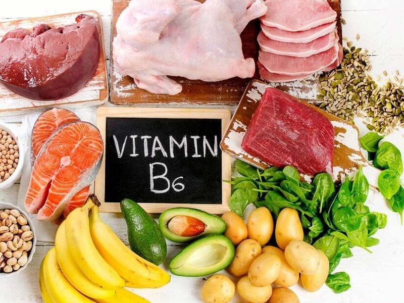 Thiếu vitamin B6 gây ra cảm giác tê bì, thường bắt đầu từ bàn chân lan lên cẳng chân và cánh tay