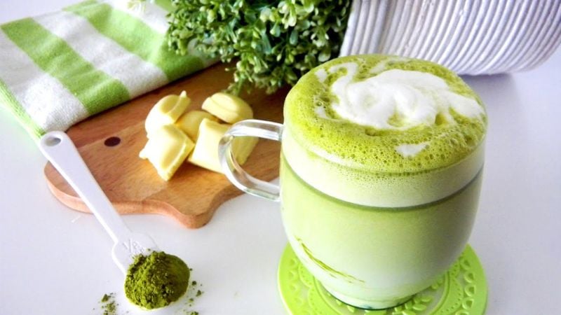 Uống quá nhiều matcha có thể gây mất ngủ