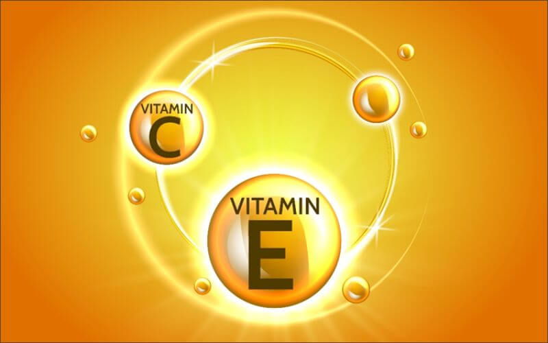 Vitamin E, C là các chất chống oxy hóa mạnh giúp bảo vệ cơ thể