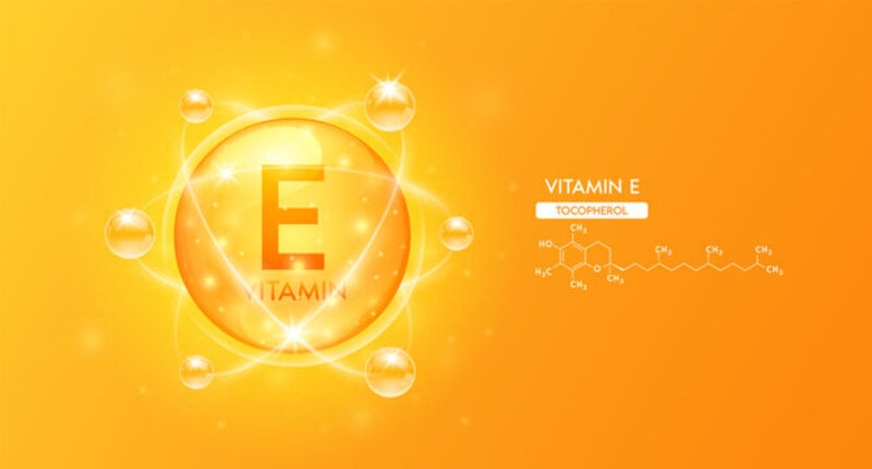 Vitamin E là chất chống oxy hóa mạnh mẽ, giúp bảo vệ cơ thể khỏi các tác hại của gốc tự do